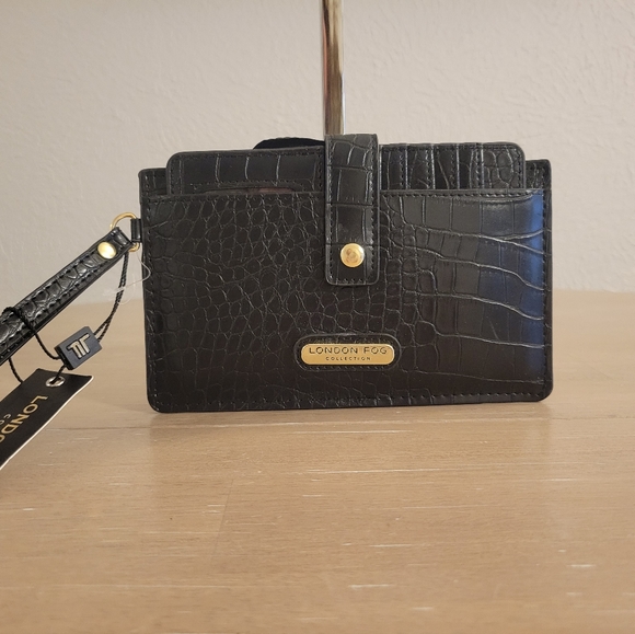 London Fog Sophie Crocodile Wristlet NWT - Picture 1 of 11
